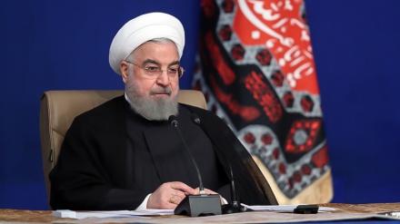 Government prevented the country to collapse: Rouhani