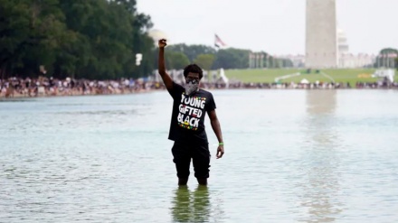 Black Americans protest in Washington to express racial injustice
