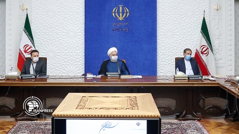 Iranpress: روحاني: تشويه الإنجازات هو الهدف الرئيس للحرب النفسية للأعداء ضد الشعب الإيراني