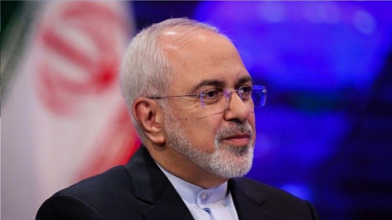 Iranpress: ظريف يهنّئ وزير الخارجية العُماني الجديد