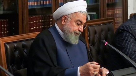 Rouhani congratulates Vietnam on National Day