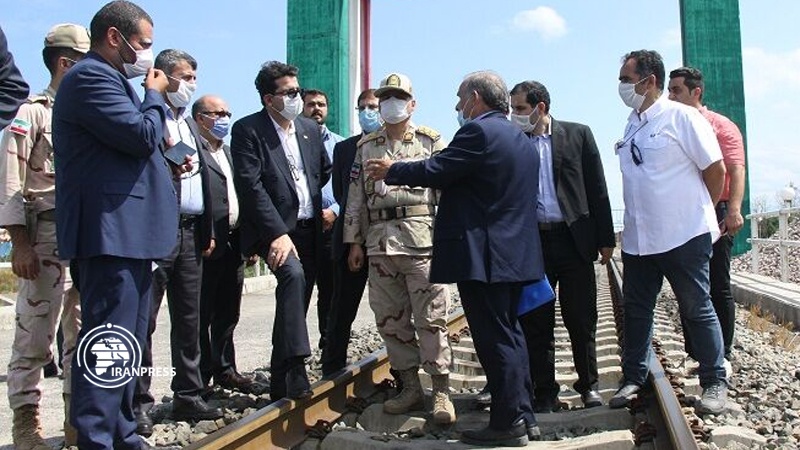 Iranpress: Iran discusses completion of Astara railway with Azerbaijan