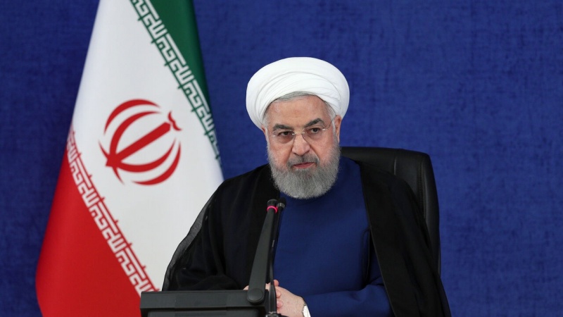 Iranpress: الرئيس روحاني: القوة الدفاعية الايرانية ستستخدم لمصلحة الأصدقاء وليس ضدهم