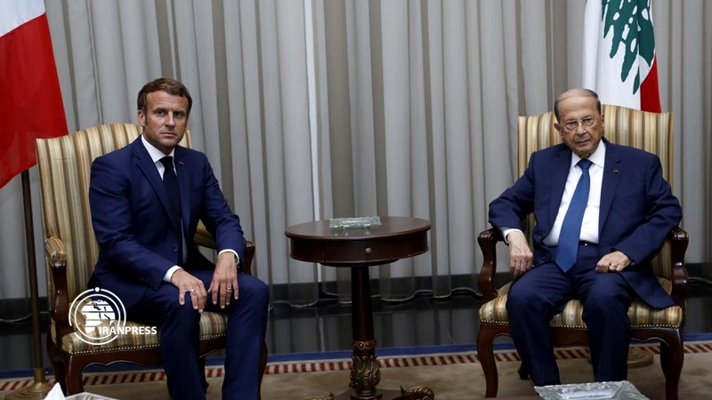 Iranpress: French President Macron arrives in Beirut