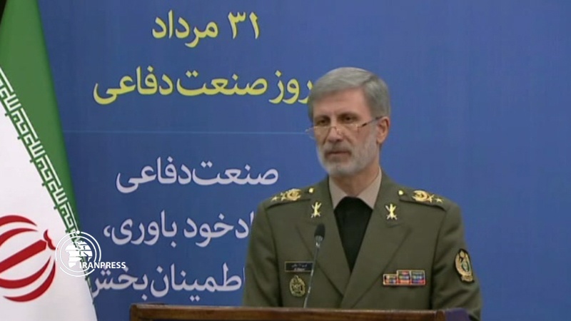 Iranpress: 90 percent of Iran army needs, locally met said Def Min