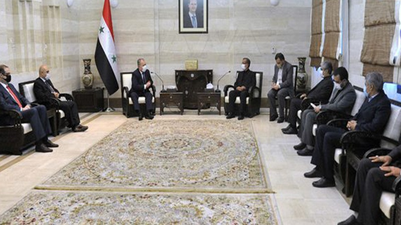 Iranpress: رئيس الوزراء السوري المكلف يؤكد تعزيز العلاقات الاقتصادية بين دمشق وطهران