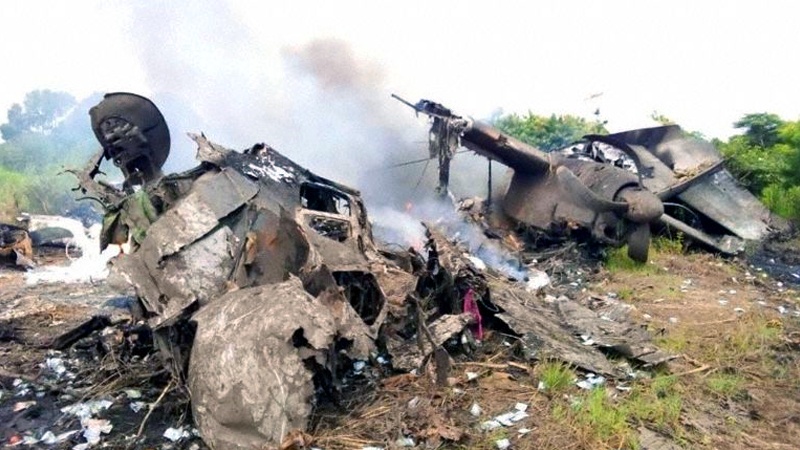 Iranpress: تحطم طائرة بعد إقلاعها بفترة قصيرة من مطار جوبا عاصمة جنوب السودان