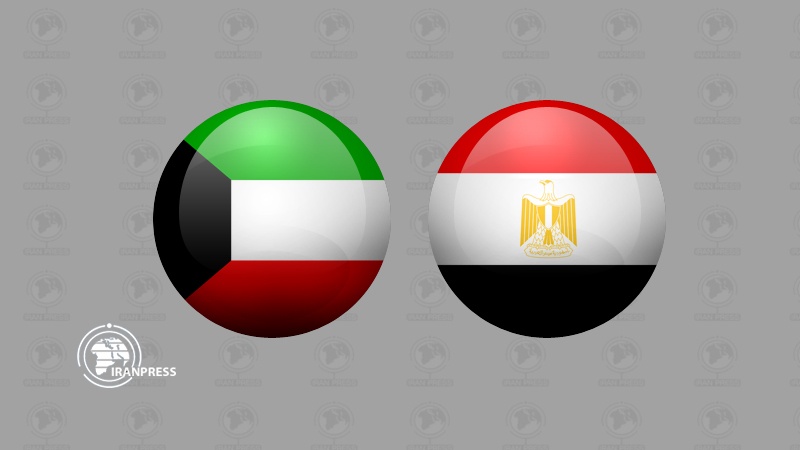 Iranpress: Kuwait reacts to burning its flag in Egypt