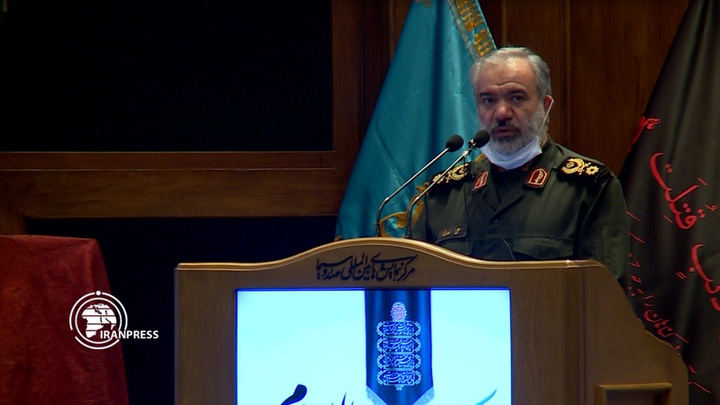 Iranpress: US efforts against Iran in vain: IRGC commander 
