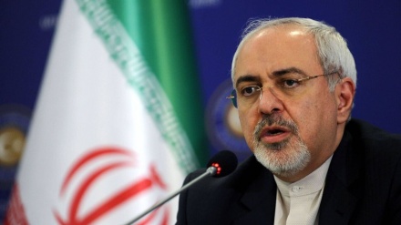 Zarif again challenges US claims to extend Iran's arms embargo