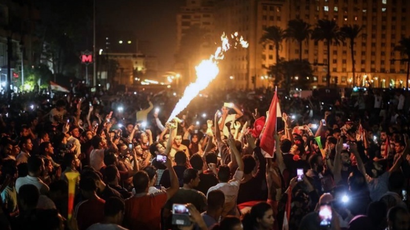 Iranpress: مظاهرات مطالبة برحيل السيسي في مصر 