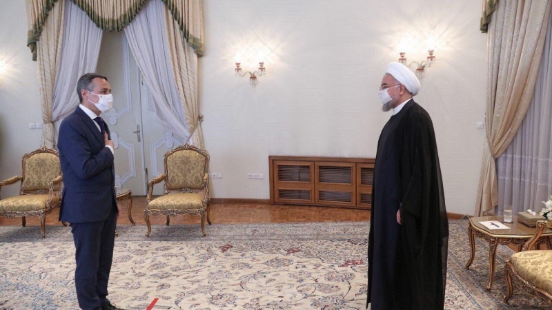 Iranpress: وزير الخارجية السويسري يصف زيارته إلى طهران بالإيجابية