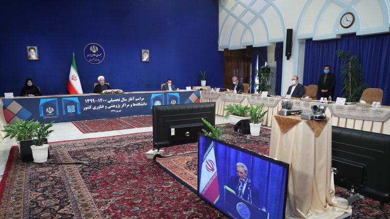 Iranpress: إعادة فتح أبواب الجامعات ومؤسسات التعليم العالي في إيران