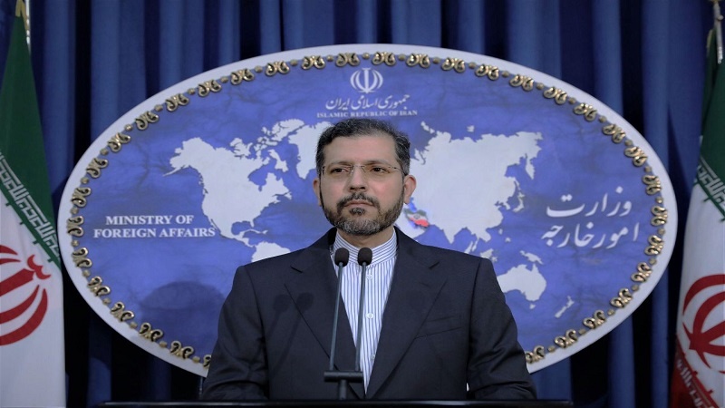 Iranpress: الخارجية تنفي بدء مفاوضات بين طهران وواشنطن في عمان