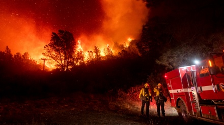 خشکسالی در آمریکا؛ هزاران هکتار در کام آتش