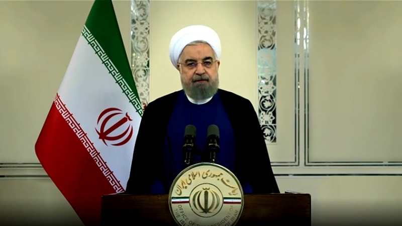 Iranpress: الرئيس روحاني: اليوم يوم الرفض للغطرسة والبلطجة 