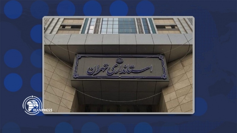 Iranpress: كورونا يتسبب بعطلة لمدة أسبوع في طهران