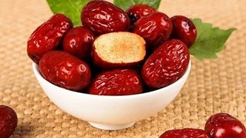 Iranpress: إن استهلاك هذه الفاكهة يضمن صحتك