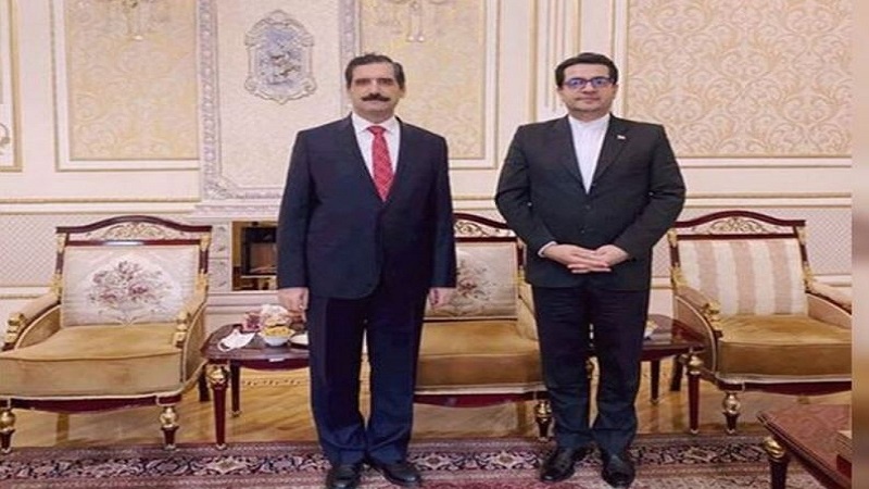 Iranpress:  السفيران الإيراني والتركي في باكو يبحثان الوضع في قرة باغ 