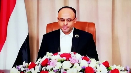 شاهد كلمة رئيس المجلس السياسي الأعلى اليمني بمناسبة عيد الاستقلال