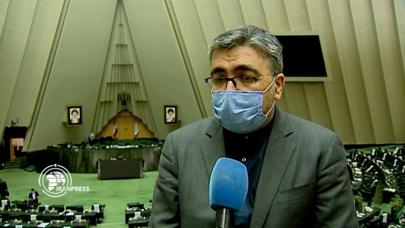 Iranpress: تفاصيل مشروع البرلمان الإيراني لتخفيض التعاون مع الوكالة الذرية