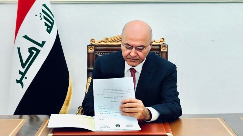 Iranpress: الرئيس العراقي يصادق على قانون الانتخابات