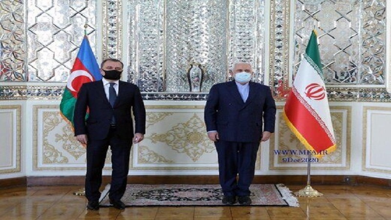 Iranpress: ظريف يصف مفاوضاته مع وزير خارجية أذربيجان بالمثمرة