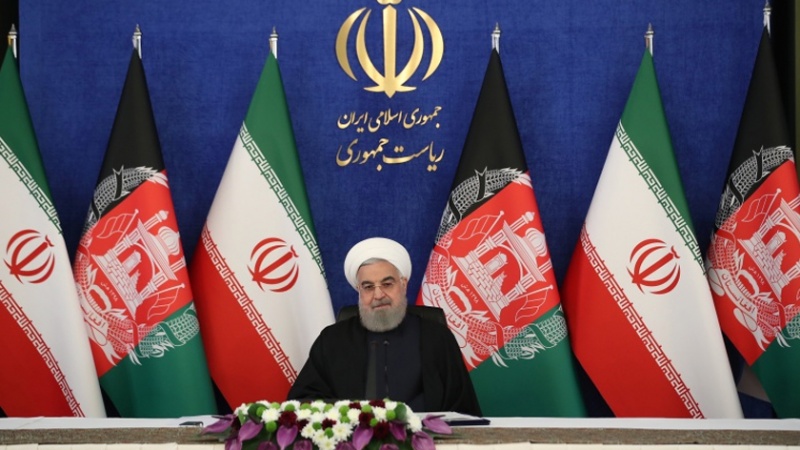 Iranpress: روحاني: سكة ​​حديد خواف – هرات توطّد الأواصر بين إيران وأفغانستان