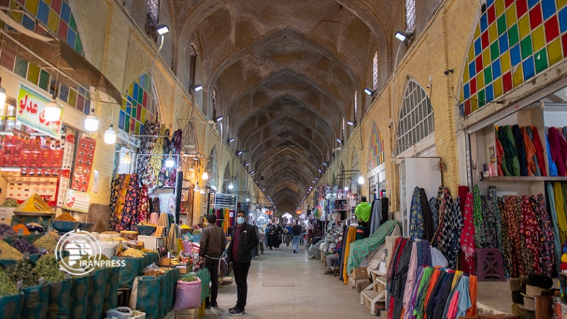 Iranpress: سوق وكيل في شيراز؛ تذكار للعمارة الإيرانية من عهد الزندية