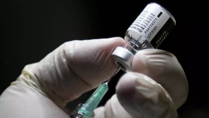 Iranpress: إيران ستباشر التجارب البشرية للقاح كورونا قريبًا