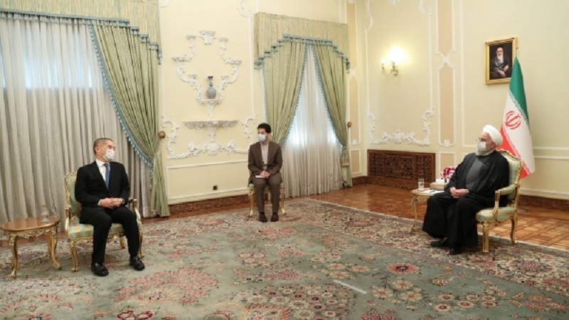 Iranpress: إيران ترحب بتعزيز العلاقات مع اليابان وتايلاند