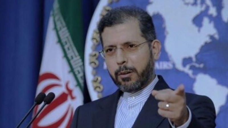 Iranpress: خطيب زاده: إيران سترد على الإرهاب الأمريكي بوضوح وشجاعة