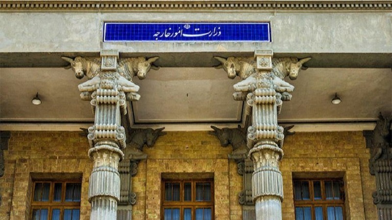 Iranpress: طهران تستدعي السفير الفرنسي 