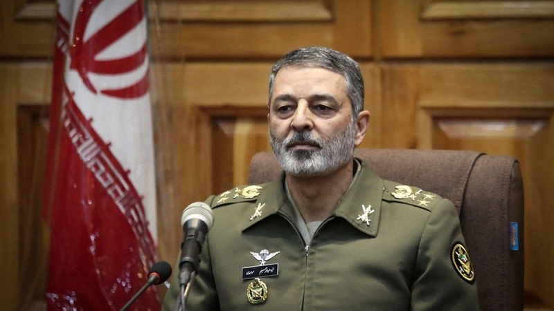 Iranpress: اللواء موسوي: السعي للاستقلال من أسباب صراع إيران مع نظام الهیمنة