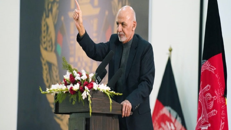 Iranpress: الرئيس الأفغاني يحذّر طالبان من مواصلة الحرب