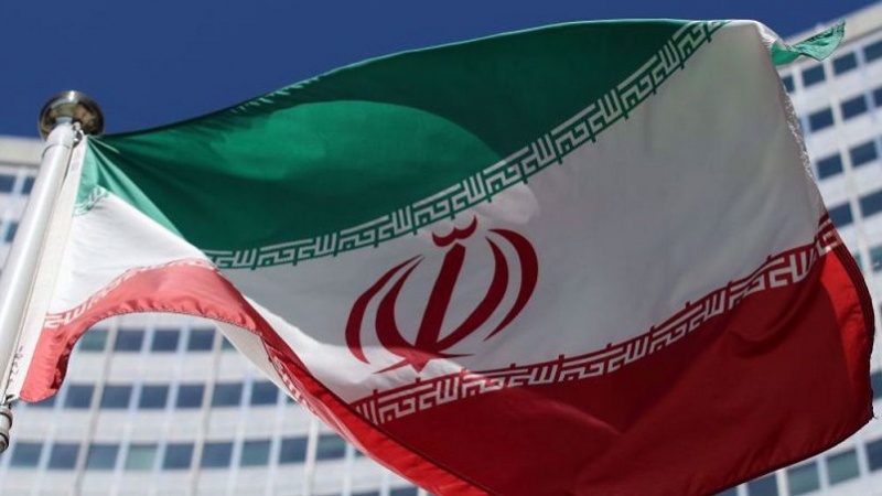 Iranpress: الخارجية الإيرانية: على أمريكا أن تكفّ عن إجراءاتها غير الشرعية ضد الدبلوماسيين الإيرانيين