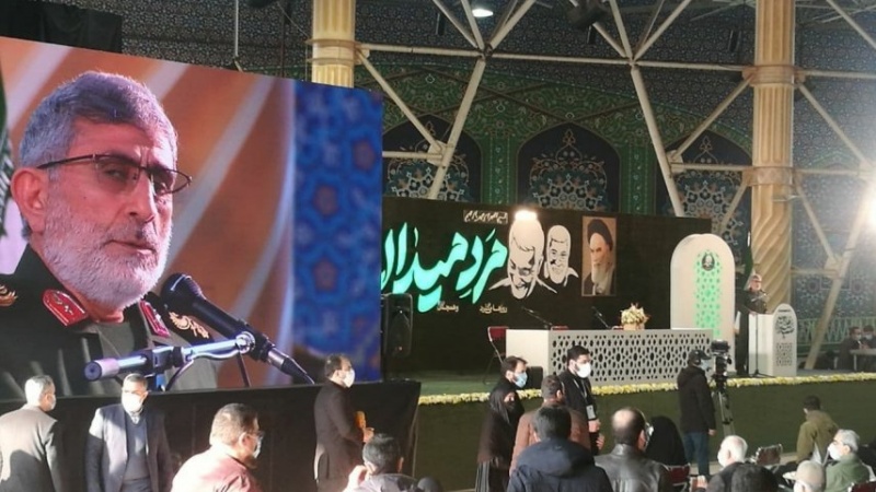 Iranpress:  الذكرى السنوية الاولى لاستشهاد الشهيد الفريق الشهيد سليماني في طهران/ البث الحي
