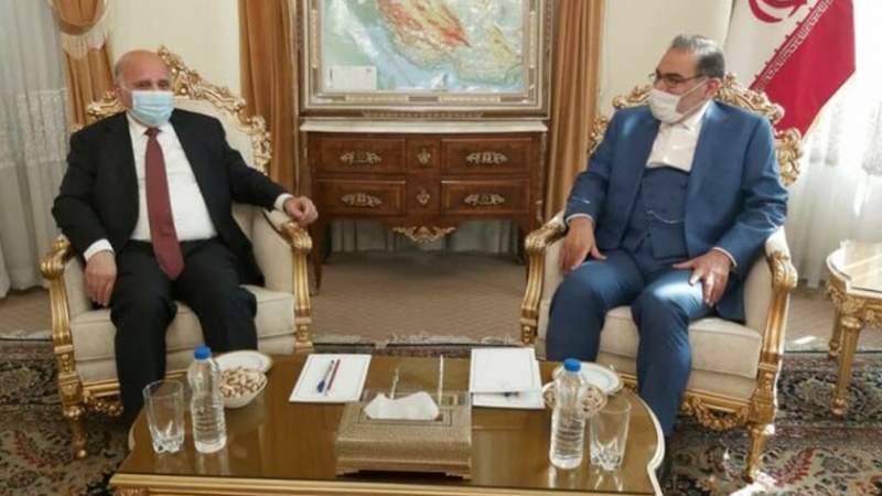 Iranpress: وزير الخارجية العراقي يلتقي شمخاني في طهران