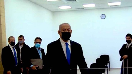 استئناف محاكمة رئيس الوزراء الإسرائيلي