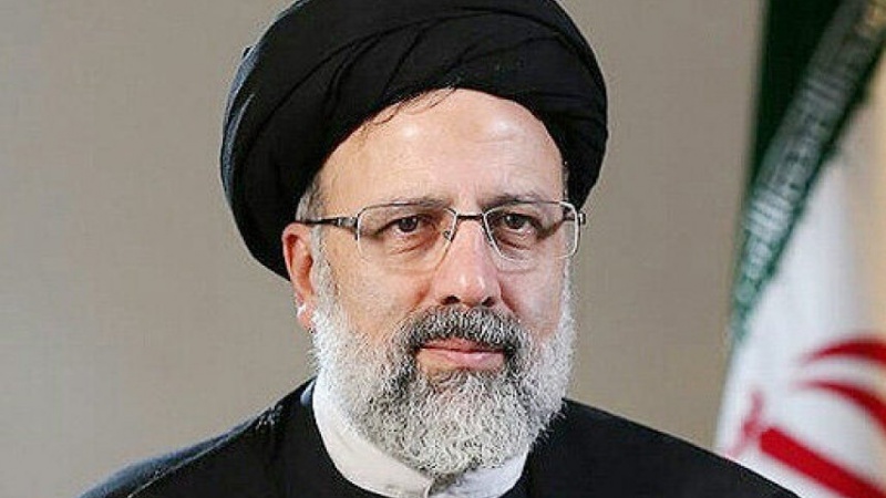 Iranpress: إيران ستبقى إلى جانب العراق القوي والمستقل