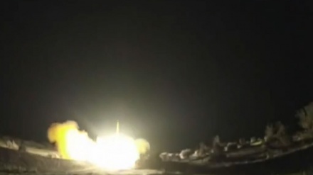 مشاهد للعملية الصاروخية الإيرانية ضد قاعدة ‘عين الأسد’