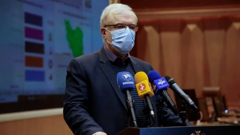 Iranpress: التطعيم في إيران سيبدأ بعد غد الثلاثاء
