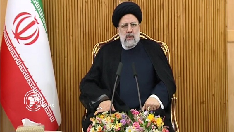 Iranpress: رئيس السلطة القضائية يعود إلى إيران