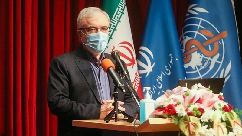 Iranpress: وزير الصحة: سلكنا ألف طريق لتوفير الدواء 