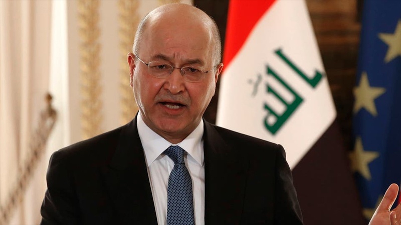 Iranpress: الرئيس العراقي يؤكد على ضرورة إخراج القوات الأمريكية من البلاد