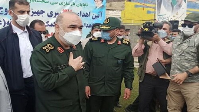 Iranpress: قائد الثورة يصدر أمر خاصا بإعادة إعمار مدينة ‘سي سخت’