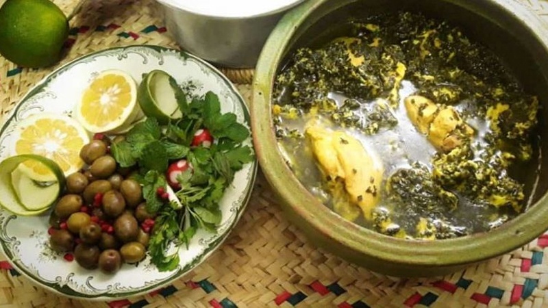 Iranpress: مرق ’سير قليه‘ طعام لذيذ يطبخ في محافظة غيلان