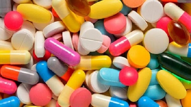 Iranpress: إيران.. ثالث أكبر سوق للأدوية في المنطقة