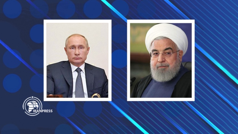 Iranpress: بوتين يهنئ روحاني بحلول عيد النوروز