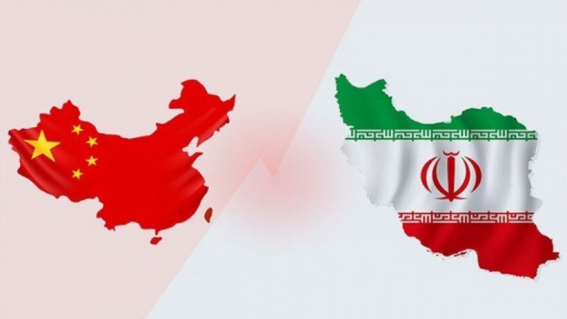 Iranpress: الصين تؤكد استمرار تعاونها النفطي مع ايران